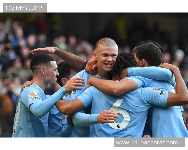 热刺主场失利西汉姆新援索萨赛后更衣室与队友互动